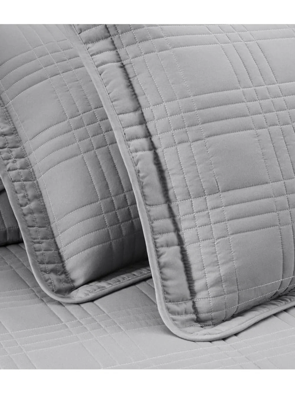 Gray Quilted king 3 piece Bedspread Set